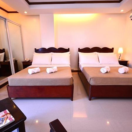 Ipil Suites Puerto Princesa Extérieur photo