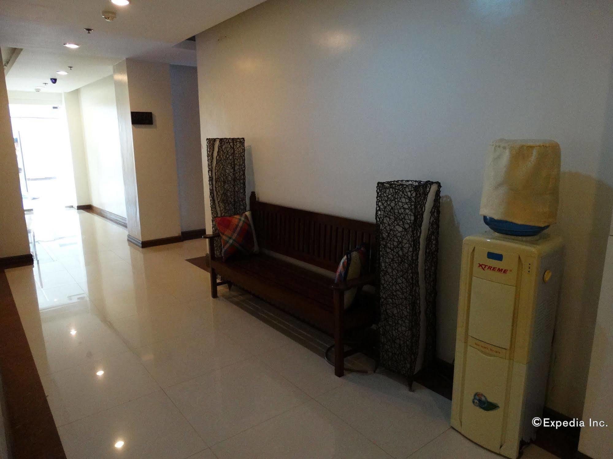 Ipil Suites Puerto Princesa Extérieur photo