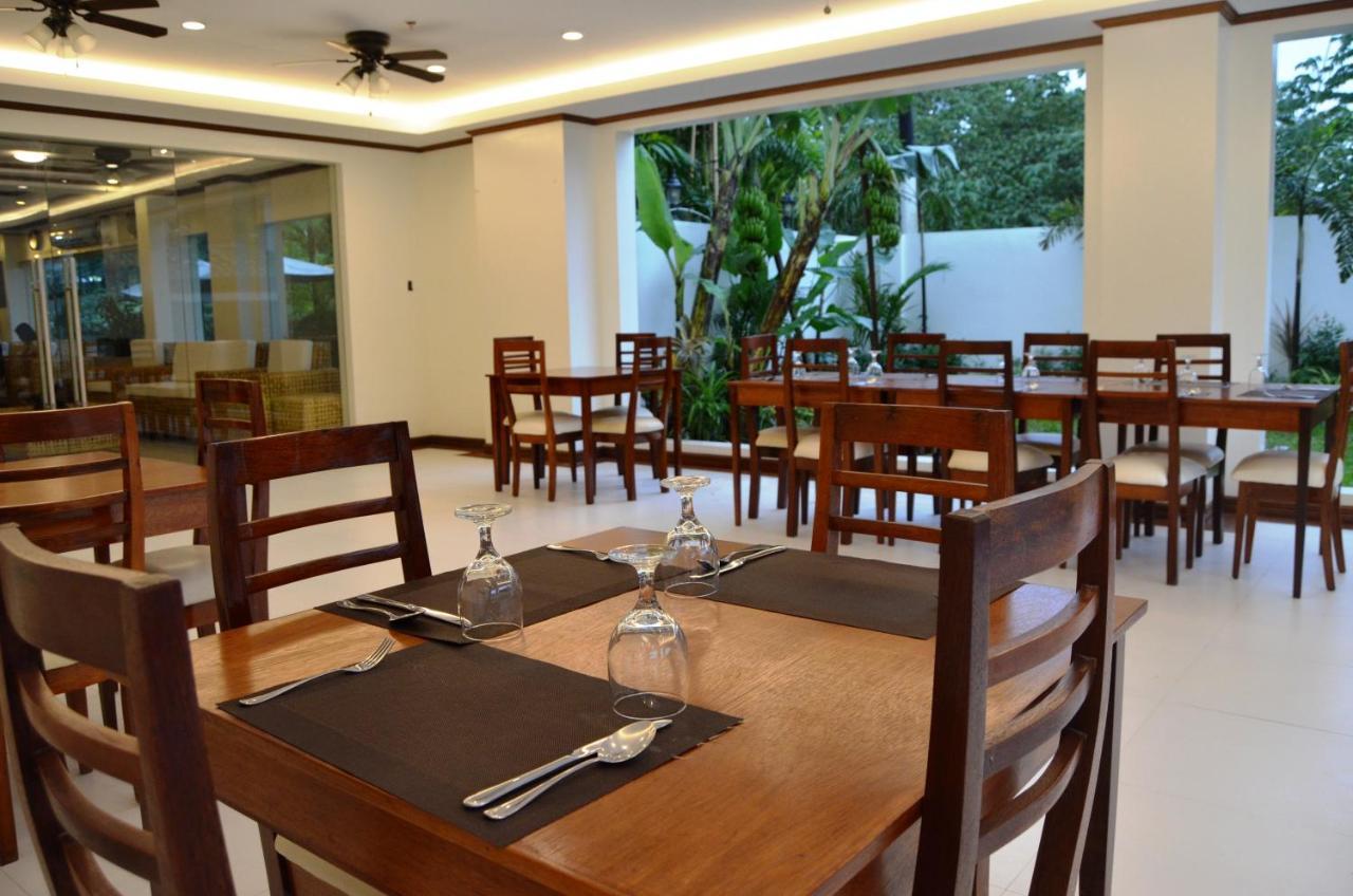 Ipil Suites Puerto Princesa Extérieur photo