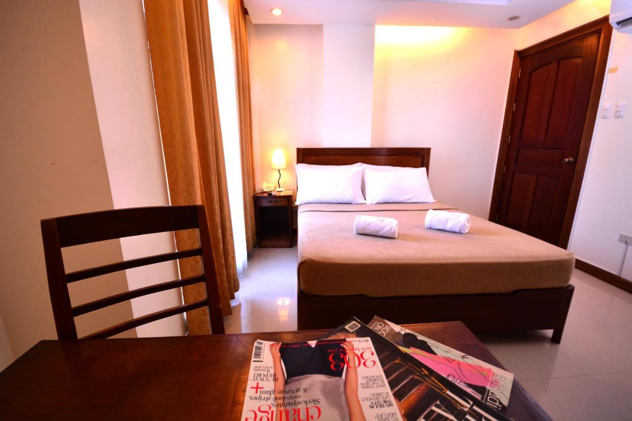 Ipil Suites Puerto Princesa Extérieur photo