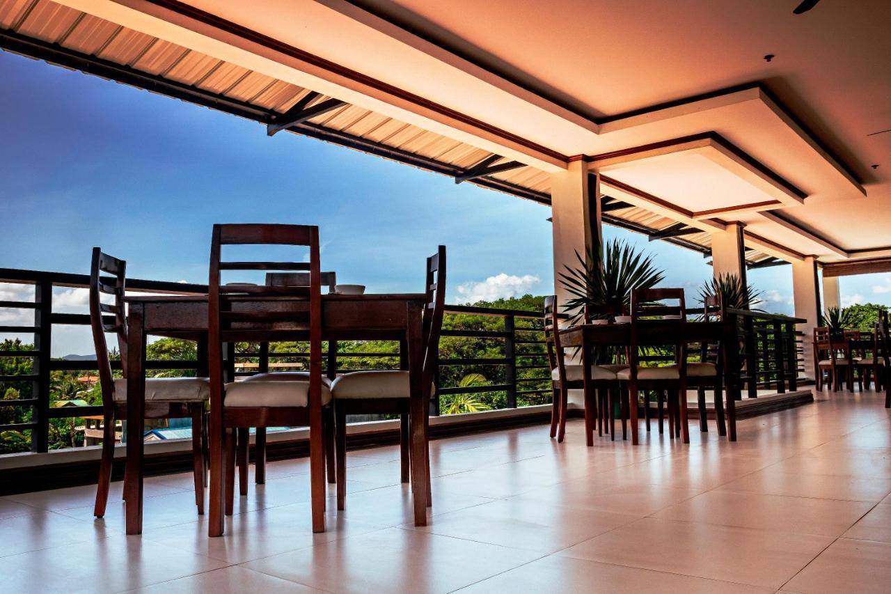 Ipil Suites Puerto Princesa Extérieur photo